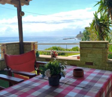 Nea Fokaia House | Lia Apartment Sea View