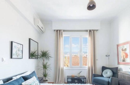 Thissio Apartment | Light-Filled, Central Athens Escape near Acropolis