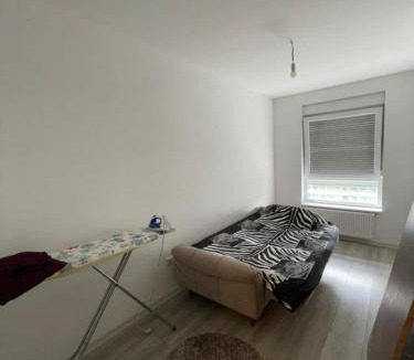 Çagllavicë Apartment | Lili's Cozy Apartment