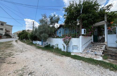 Delvine House | Lili's House