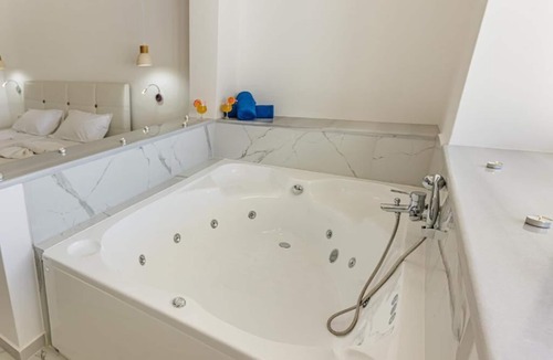 Limnionas Hotel | Limnionas Bay Hotel
