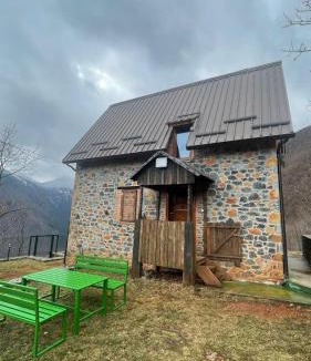 Bulqize Villa | Lindja e Diellit