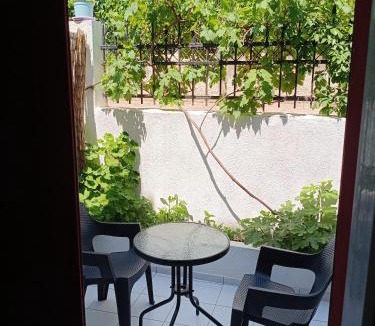 Skala Eresou Apartment | Lissia Hotel
