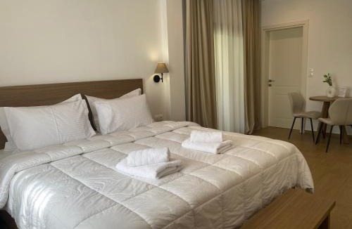 Loutraki Apartment | Lithos Guesthouse