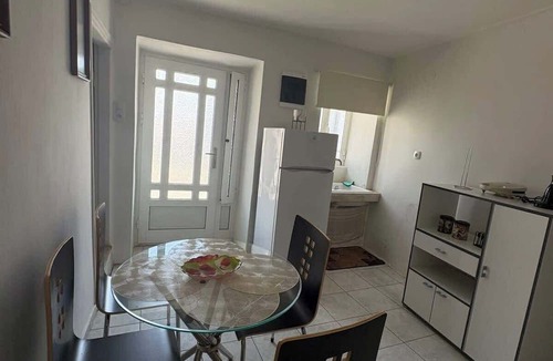 Koumeika Apartment | Little nest - Serene and Cozy Samos Retreat