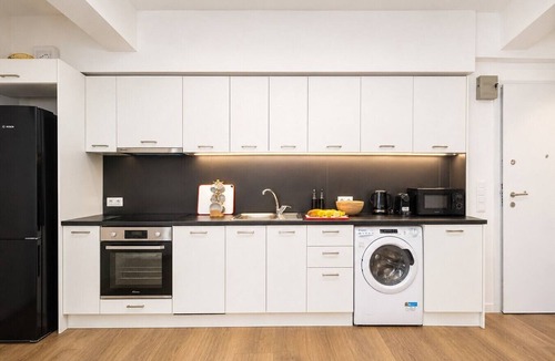 Kerameikos Apartment | LIV - Upscale Athenian Penthouse 5A