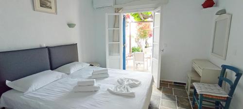 Platis Gialos Hotel | Lodge Narlis