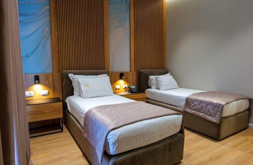 Preze Hotel | LORD Hotel