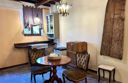 Varia Apartment | Loriet Hotel