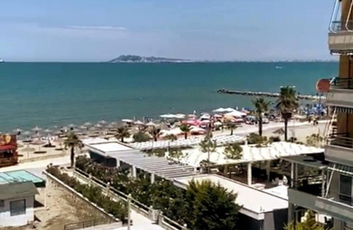 Golem Apartment | Lovely apartment with free parking and Sea view