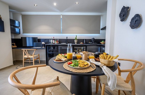 Volos City Centre House | Luaz Suites B2 Superior Suite