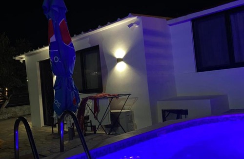 Ksamil House | Luciano Rooms