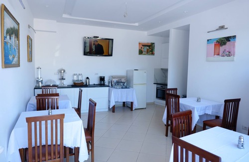 Qafe e Gjashtes Hotel | Lumi Hotel