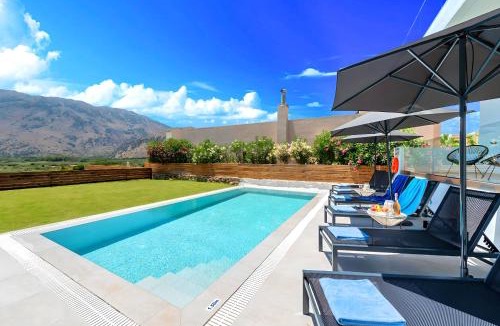 Asprouliani Villa | Luminosa Luxury Villa