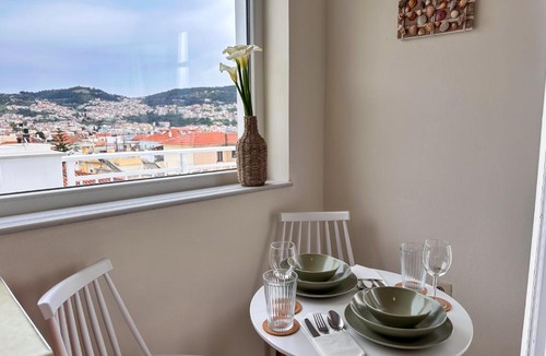 Samos Town Apartment | Luna