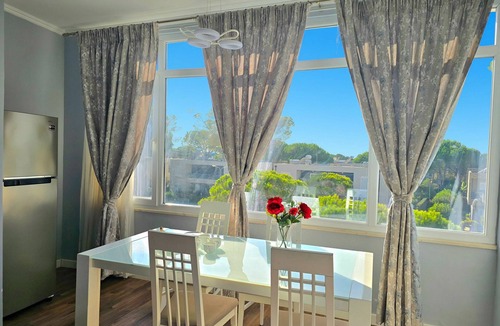 Ishem Apartment | Lura 2 Holiday Homes 215