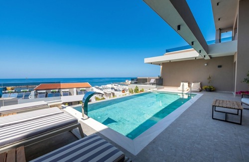Kato Galatas Villa | Lusol Seafront Villas-Free* Heated Pools, 100m Sea