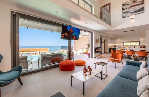 Kato Galatas Villa | Lusol Seafront Villas-"Free" Heated Pools, 100m Sea