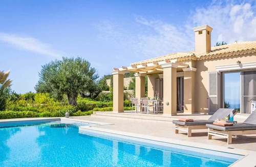 Karavados Villa | Lux Villa Great sea views, close to beach & resort