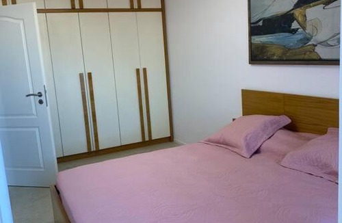Çagllavicë Apartment | Luxurious Apartment - About 1km from City Center