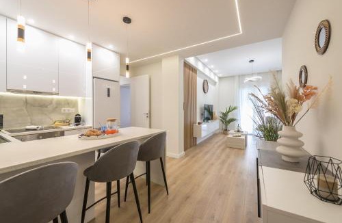 Agios Panteleimonas Apartment | Luxurious, Equipped, Metro-Facing Flat in Athens