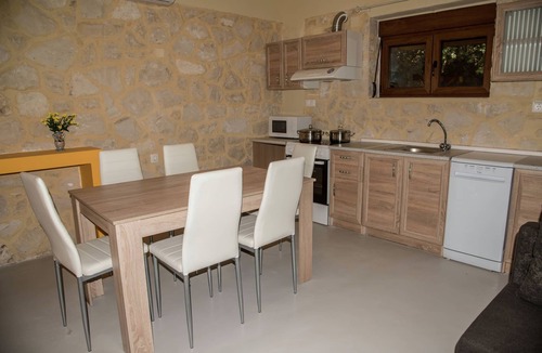 Bali Villa | Luxurious Villa in Bali Crete with Private Pool