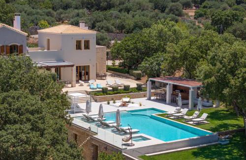 Atsipópoulon Villa | Luxurious Villa Liandri - With Private Pool