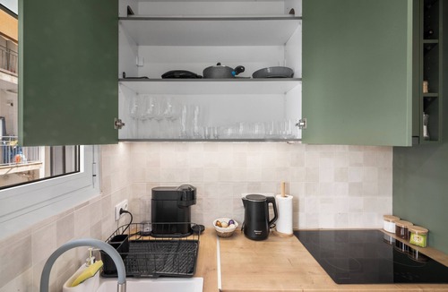 Piraeus Apartment | Luxury 2BR Apartment near the marina, Heart of Piraeus