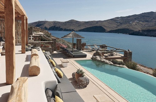 Ftelia Villa | Luxury 7BDR Villa ✓private pool✓direct beach access✓outdoor gym✓ideal for groups