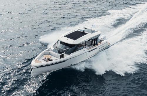 Hersonissos Centre Boat Rental | Luxury Boat Cruise in Crete