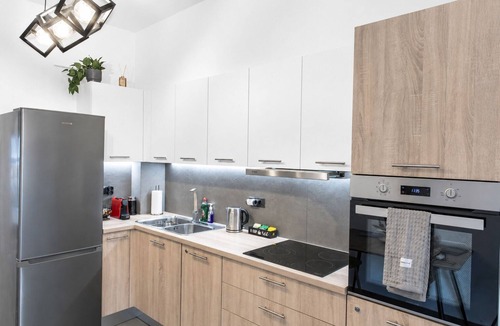Gazi Apartment | Luxury Penthouse w/Acropolis View + Private Apt
