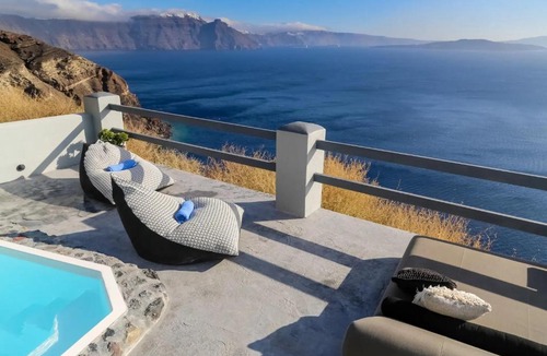 Oia Villa | Luxury Santorini Villa Hidden Gem Villa Private Pool Sea & Caldera View