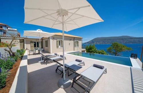 Matsoukata Villa | Luxury Seafront Villa Liberty with pool in Fiskardo