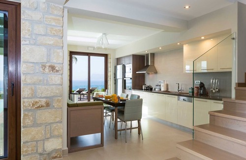 Kissamos Villa | Luxury Villa Emilia with a heated pool