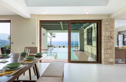 Kissamos Villa | Luxury Villa Emilia with a heated pool