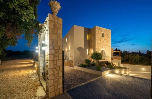 Sarlata Villa | Luxury Villa Majore