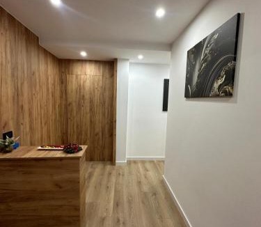Kruje Hotel | Luz de Sol Rooms