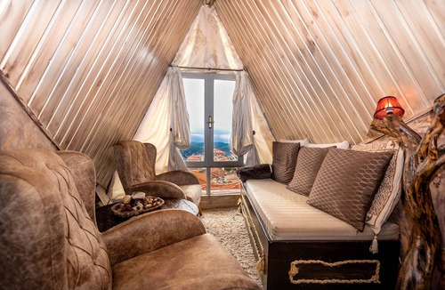 Arachova House | Lykovrisi guest house