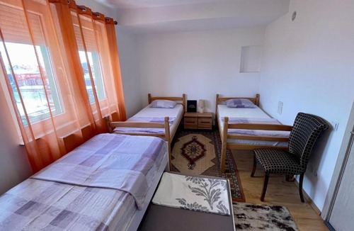 Sllatina e Madhe Hotel | Madigan's Hotel & Restaurant