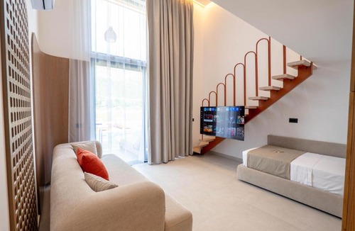 Borsh House | Maesa Suite