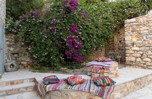 Areopoli Apartment | Mainotti's house with balcony