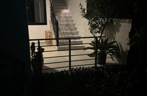 Aliko House | Maison Belle