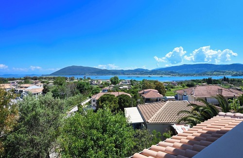 Kalligoni Apartment | Maison D'Azur Lefkas Private Pool