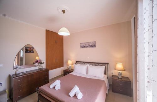 Corfu Town Apartment | Maison du Soleil by Hotelius