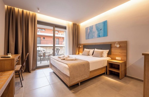 Kallithea Hotel | Maltepe Luxury Accommodation