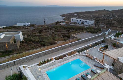 Paraga Villa | Mando Pool Villas w Sea Views - Five Bedrooms