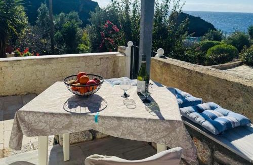 Omales House | Mani Beach House