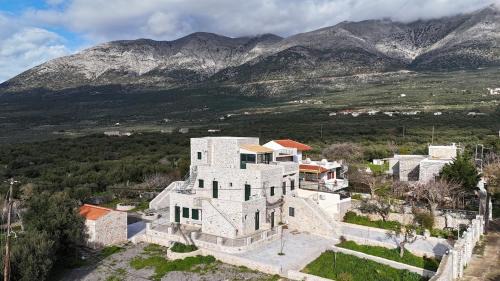 Omales Apartment | Mani Tsopakas Residences Avli studio