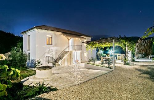 Pagi Villa | Manto Retreat in Nature