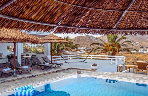 Kalafatis Hotel | Manu Mykonos Next to the Beach Quality Brand Villa & Bungalows